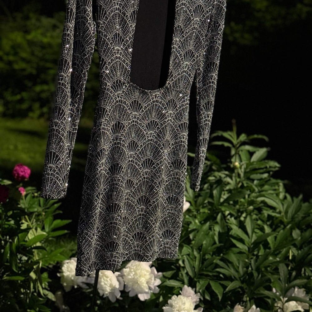 Divided Elegant Black and White Patterned Dress